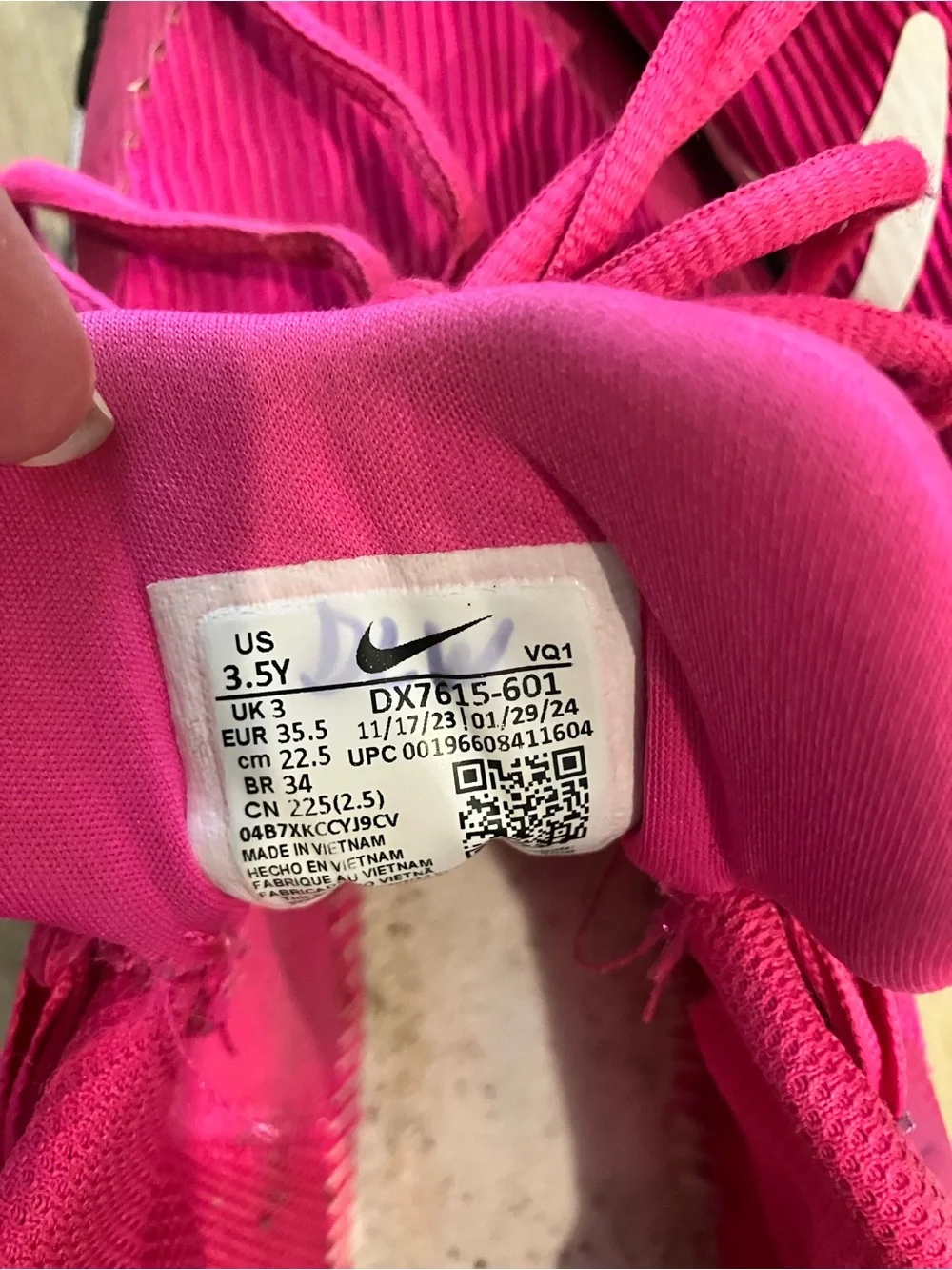 Nike Star Runner 4 Next Nature Girls Bright Pink Sneakers with White Swoosh - Picture 4 of 5